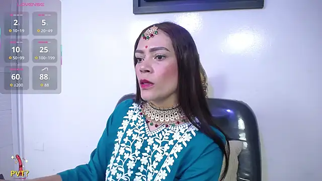 Snapshot of shantala_krisha chatting on 04.27.26 shantala krisha online show from 04.27.26