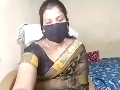 Snapshot of Mumbaistar chatting on 02.23.25 Mumbaistar online show from 02.23.25