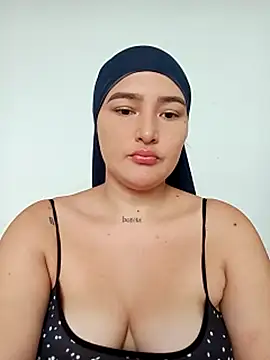 Celeste camila18 online show from 11.18.25