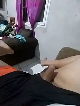 Whiper2024 online show from 10.28.25