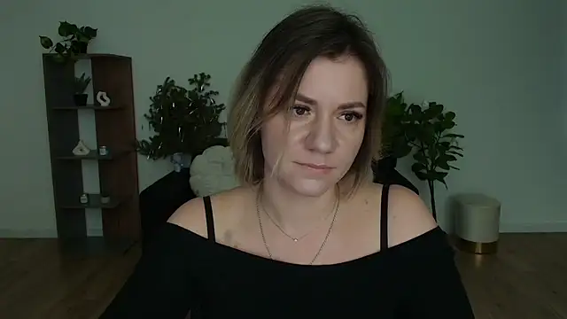 MariaSttone online show from 02.04.25