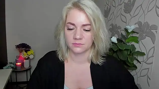 MariaSttone online show from 11.19.25