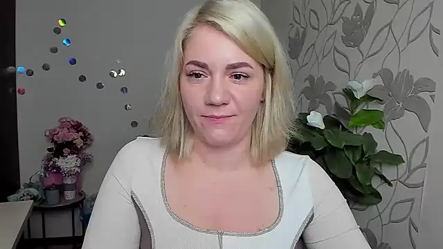 MariaSttone online show from 12.01.25