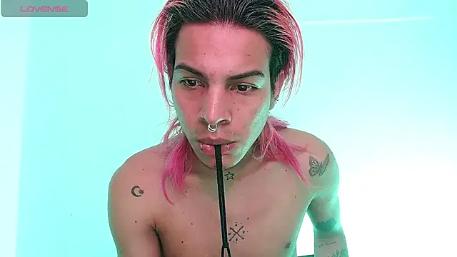 Snapshot of Jace_Quinn chatting on 12.03.24 Jace Quinn online show from 12.03.24