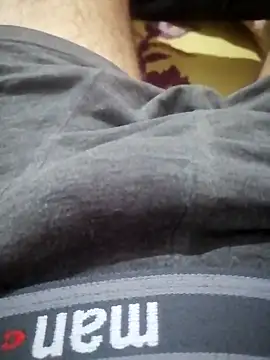 Snapshot of Bigdick_pedro chatting on 03.05.25 Bigdick pedro online show from 03.05.25