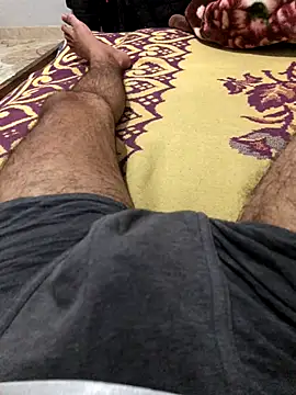 Snapshot of Bigdick_pedro chatting on 10.01.25 Bigdick pedro online show from 10.01.25