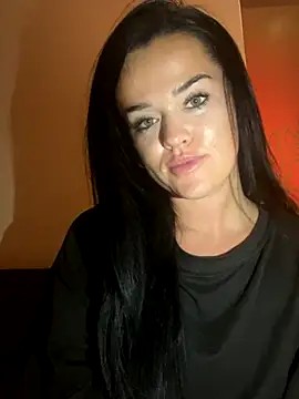 English-Chloe96 online show from 10.10.25