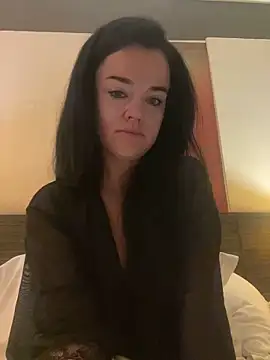 English-Chloe96 online show from 10.22.25