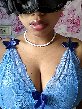 sandy naughty online show from 07.18.26