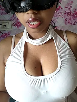 sandy naughty online show from 07.24.26