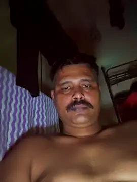Snapshot of Vinay-kumar89 chatting on 04.18.26 Vinay-kumar89 online show from 04.18.26