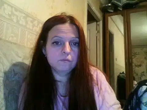 Snapshot of CatMelissa chatting on 02.12.25 CatMelissa online show from 02.12.25