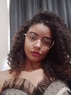 Snapshot of Emanuelle_manu chatting on 07.17.26 Emanuelle manu online show from 07.17.26