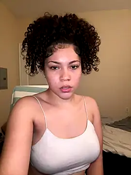 ladylavish online show from 12.05.24