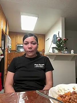 ladylavish online show from 12.16.24