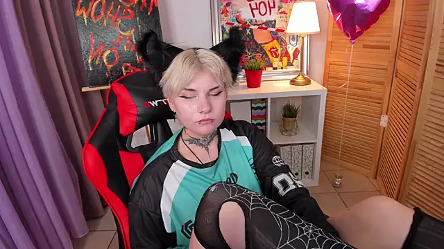 mekurisu online show from 03.14.25