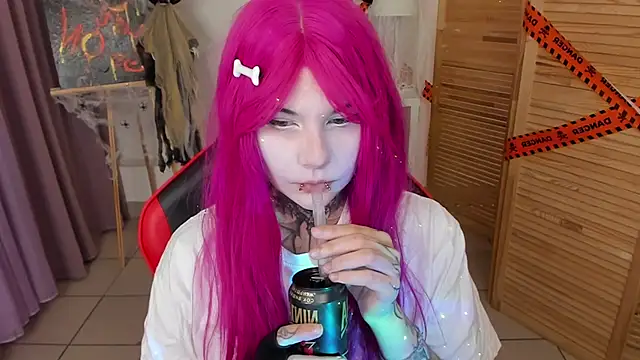 mekurisu online show from 10.28.25