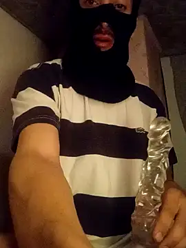 Snapshot of motoboysafd chatting on 10.23.25 motoboysafd online show from 10.23.25