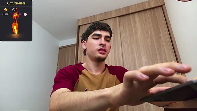 zenn rush1 online show from 12.02.24