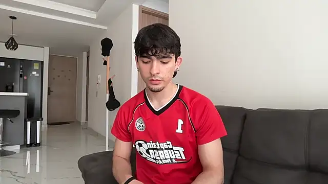 zenn rush1 online show from 11.02.25