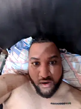 Snapshot of HornyGamerMW chatting on 08.07.26 HornyGamerMW online show from 08.07.26