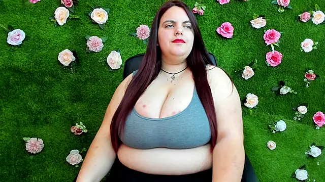Huge Titties  online show from 03.21.25