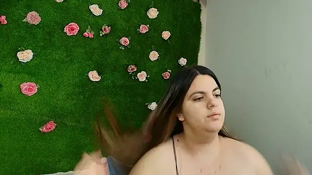 Huge Titties  online show from 03.14.26