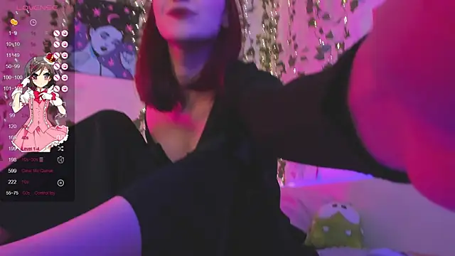 kissthasky online show from 09.21.25