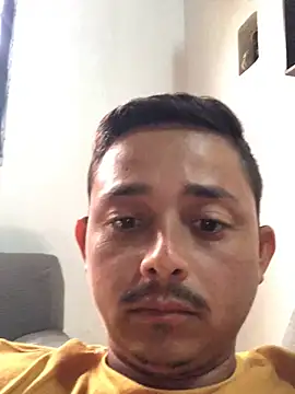 isacalejandroo online show from 01.09.26