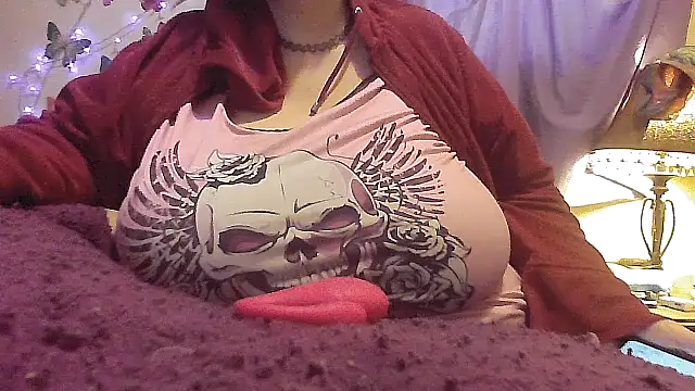 Snapshot of Alli_Kat chatting on 03.03.25 Alli Kat online show from 03.03.25