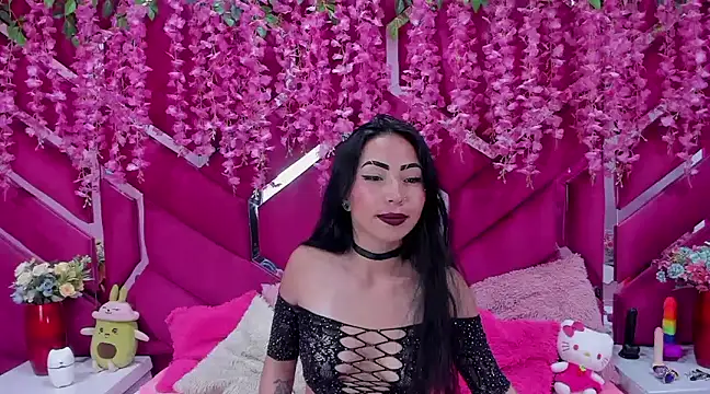 nathalia pink online show from 01.08.25