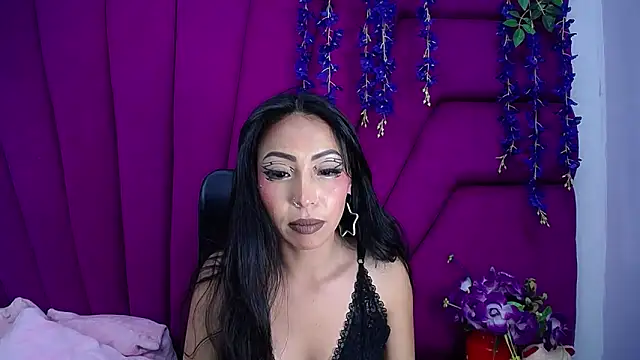 nathalia pink online show from 05.13.26