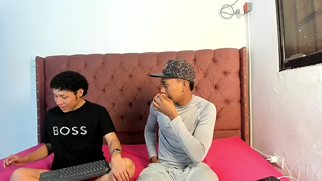 boys yourparty online show from 12.04.25