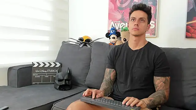 JeanBroc online show from 11.04.25