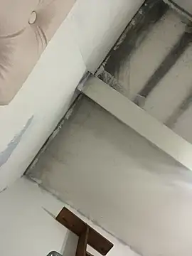 PEACHY439 online show from 03.20.25