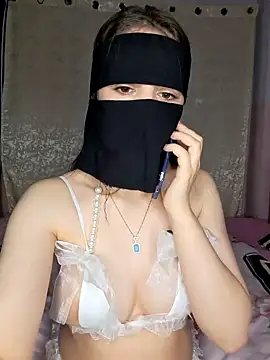 Snapshot of tia47 chatting on 02.12.25 tia47 online show from 02.12.25