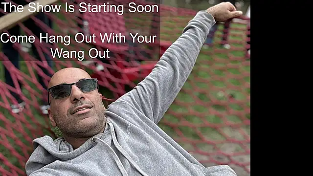 bear russian hunk online show from 10.17.25