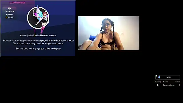 Snapshot of Yaya____11 chatting on 10.10.25 Yaya 11 online show from 10.10.25
