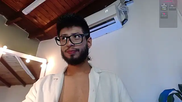 Snapshot of Colby_brown03 chatting on 02.04.26 Colby brown03 online show from 02.04.26