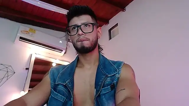 Snapshot of Colby_brown03 chatting on 02.13.26 Colby brown03 online show from 02.13.26