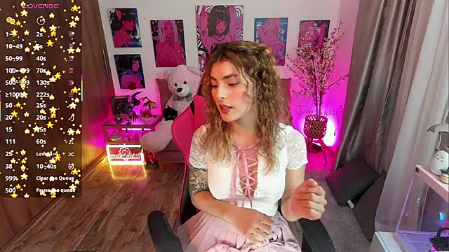 Snapshot of annieesweett chatting on 07.08.26 annieesweett online show from 07.08.26