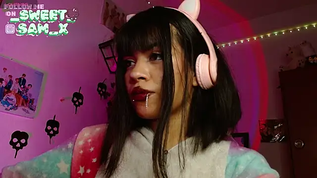 Snapshot of sweet_Samx chatting on 01.05.25 sweet Samx online show from 01.05.25