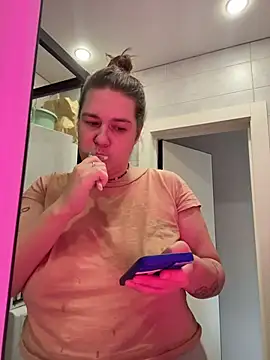 SuzieMurray online show from 11.16.25