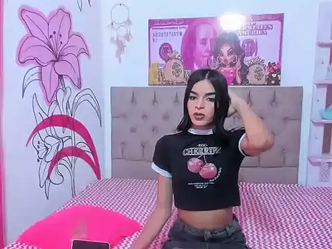 Samanta  evans online show from 02.04.25