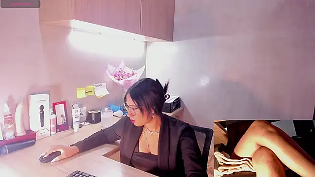 Laurentdupont04 online show from 02.24.25