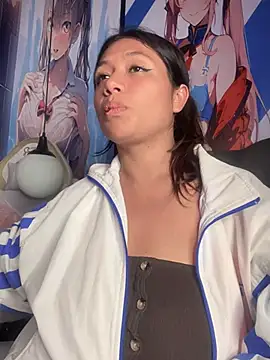 Im Little online show from 02.23.25