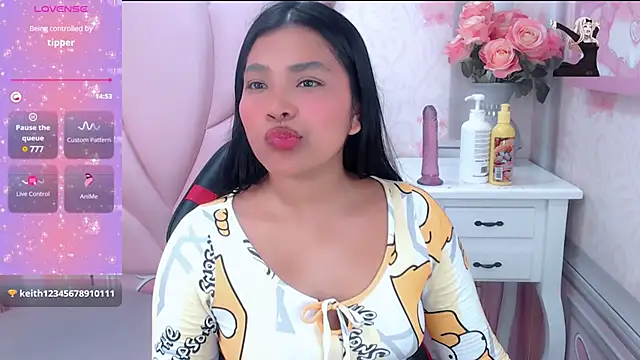 lauren sofia19 online show from 12.12.24