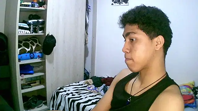 sexy diamante  online show from 03.17.26