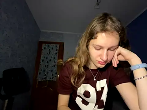 Eva Angel3 online show from 12.20.25