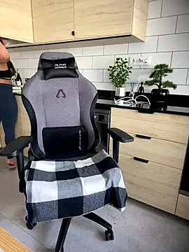 brazilianbbinuk online show from 10.09.25